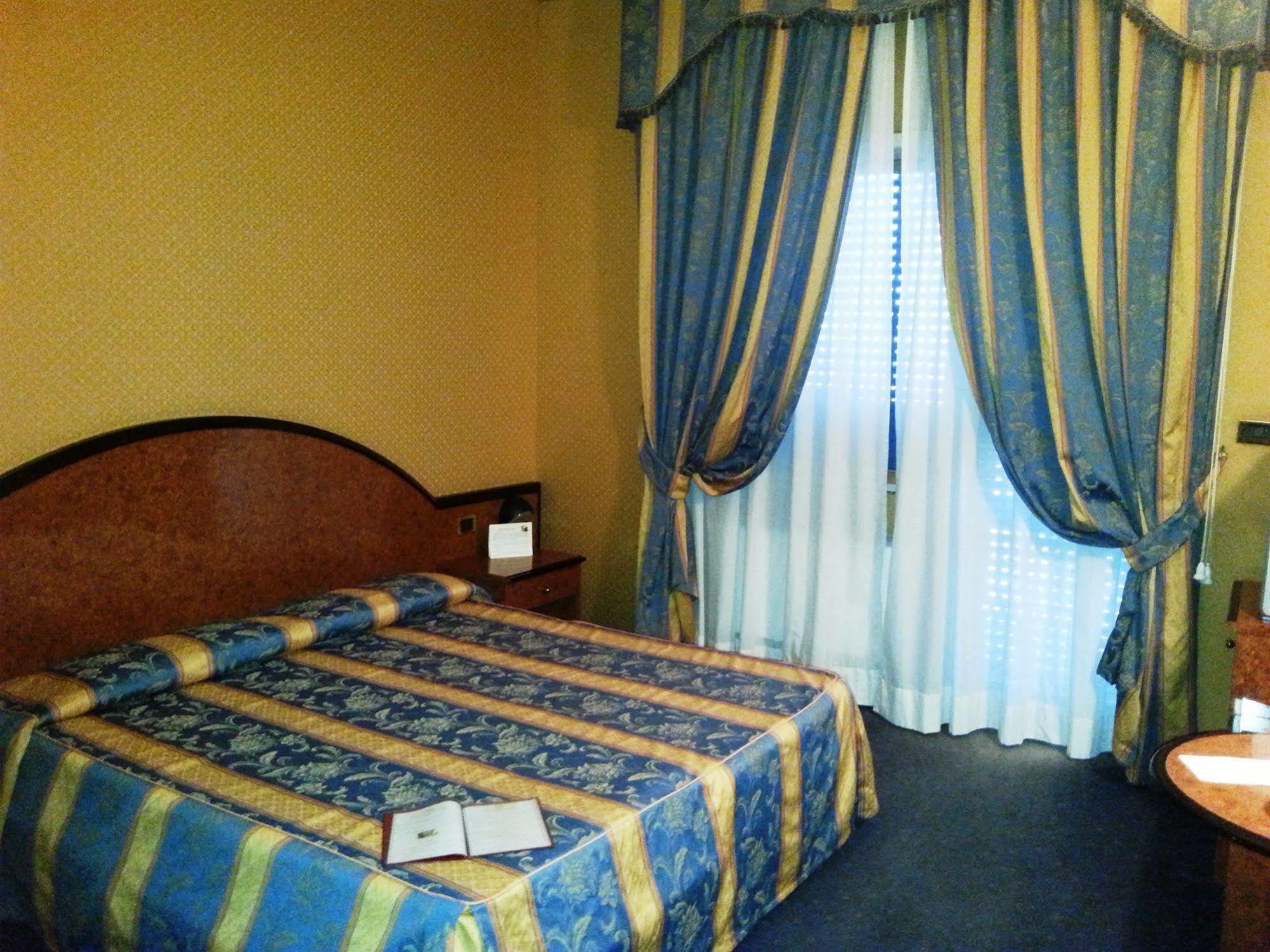 Hotel Grand Dei Cesari