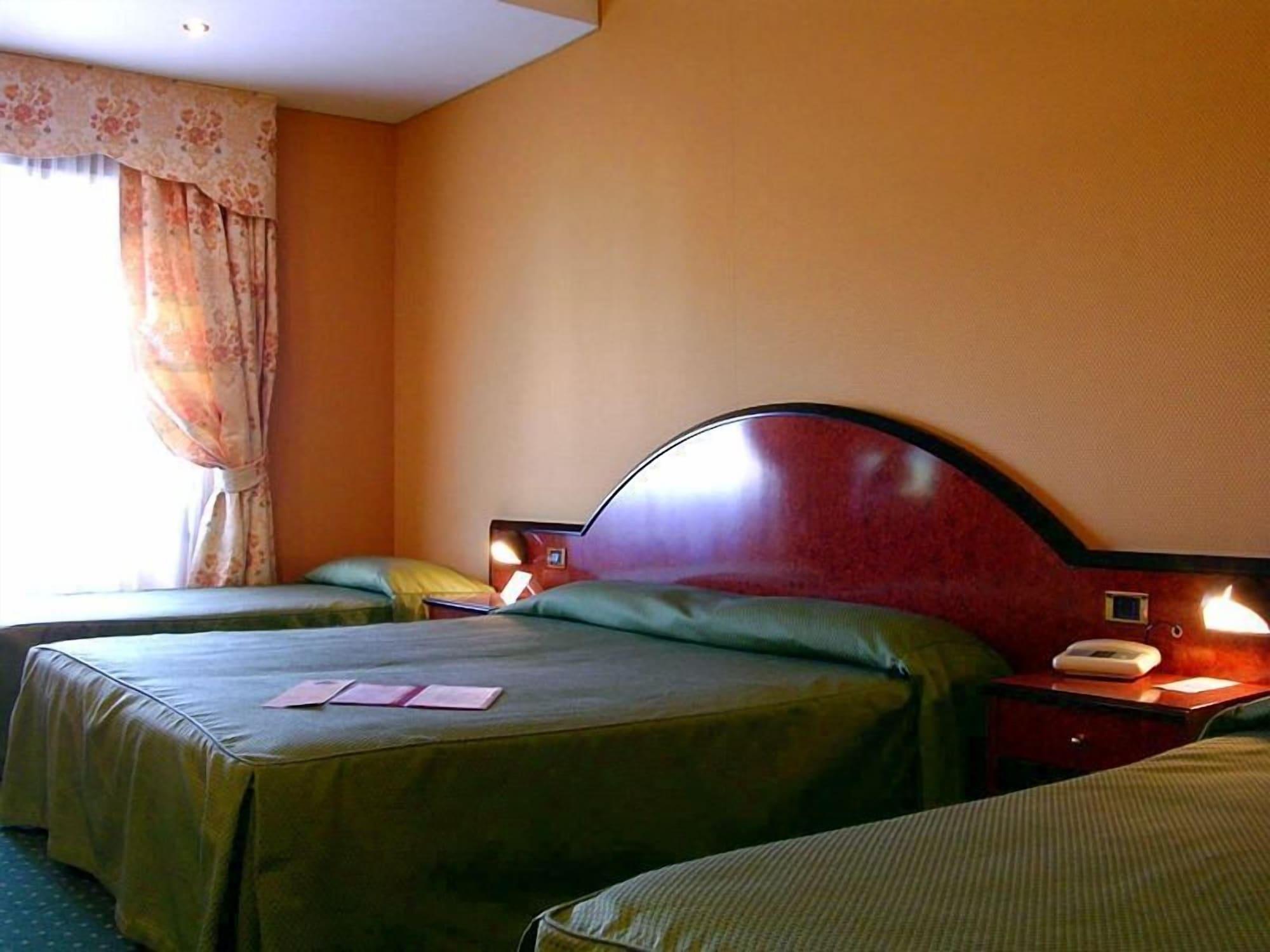 Hotel Grand Dei Cesari
